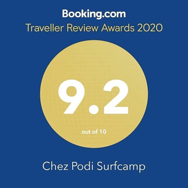 Chez Podi Surf Stay Mirissa Bagian luar foto